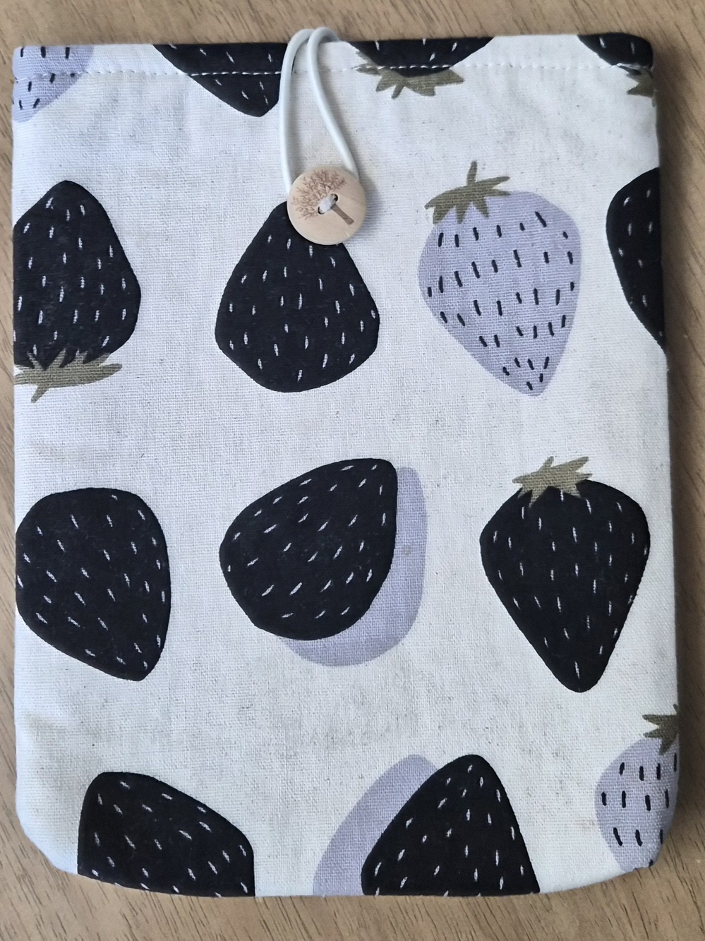 Handmade Strawberry Print Fabric Kindle E Reader Pouch